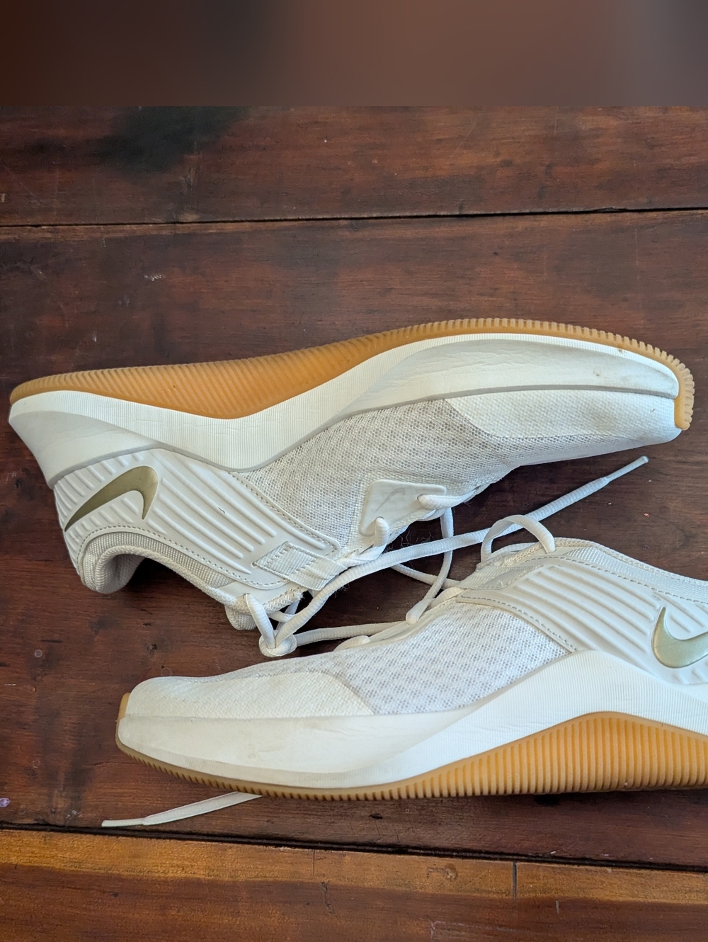 Nike Women's Mc White Trainers